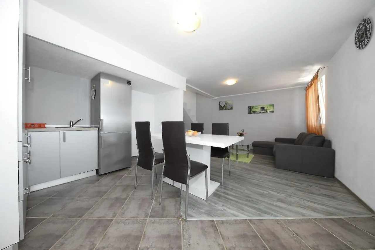 House Astrid Villa Tkon Croatia